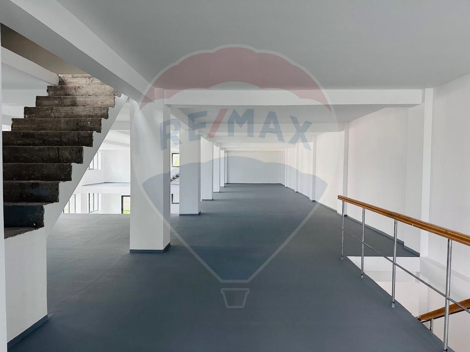 DE INCHIRIAT Spațiu comercial/showroom | 975 mp | Otopeni