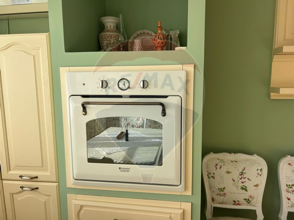 De vanzare apartament de lux pe Blvd. Decebal