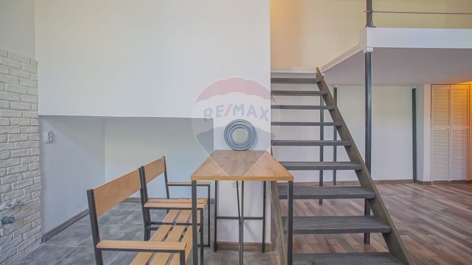 Apartament recent renovat langă Teatrul Dramatic. Fără comision!