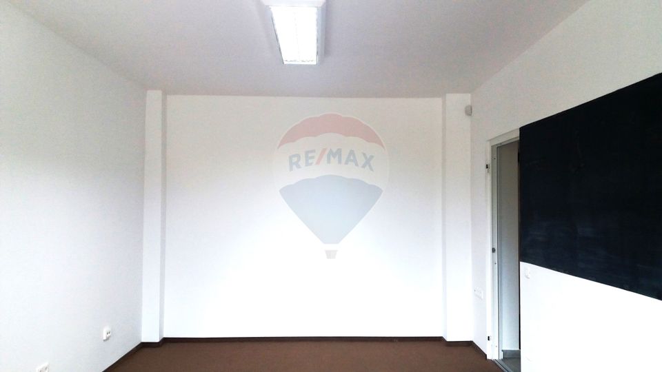 Spatiu birouri de inchiriat 60 mp Central