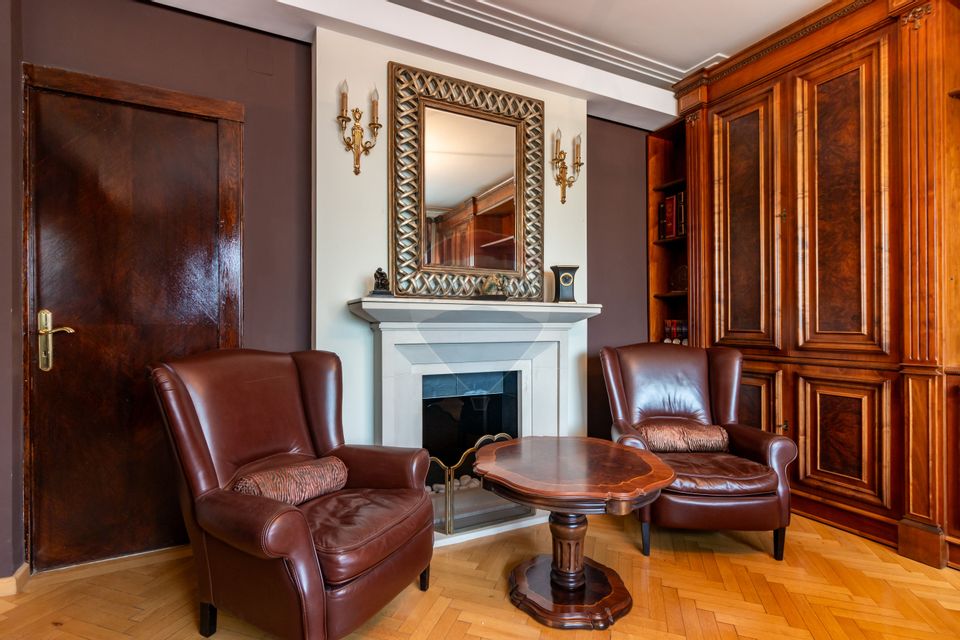 Apartament cu 4 camere de vânzare Aviatorilor/Aleea Modrogan