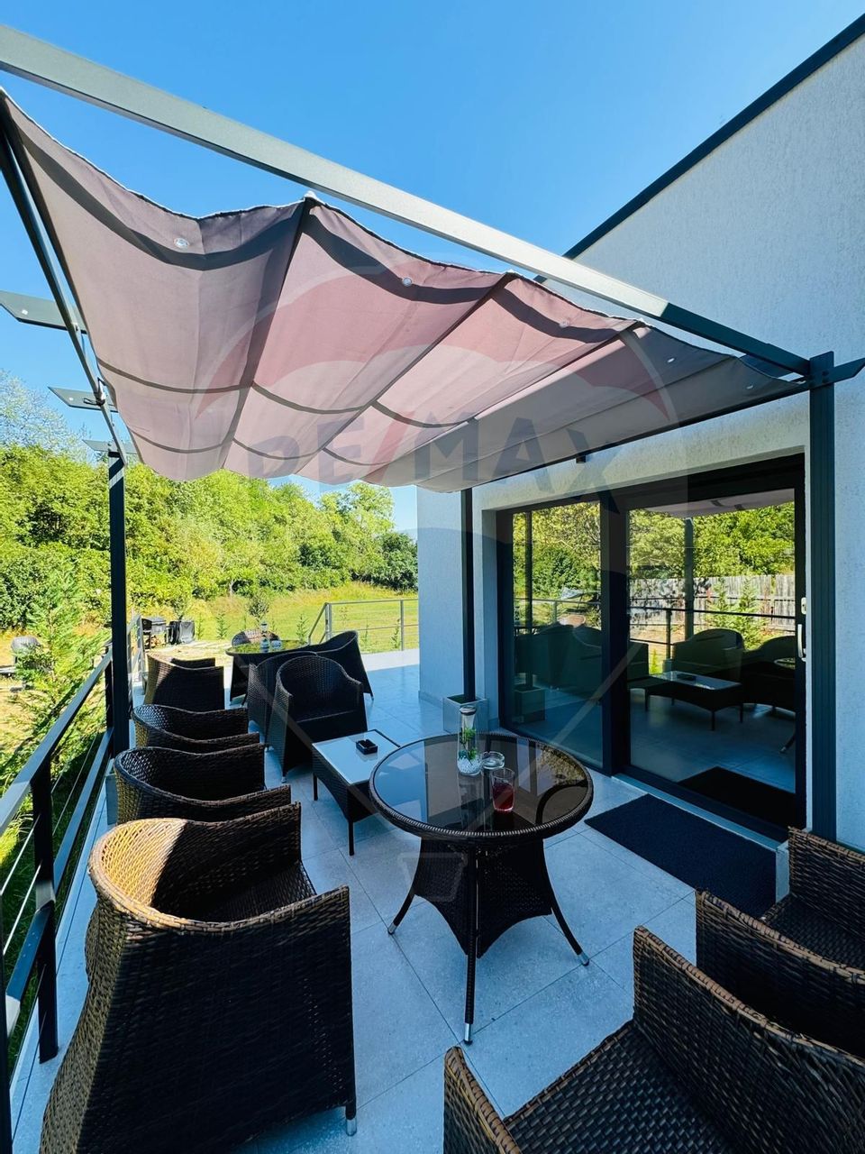 Vanzare Vila la munte