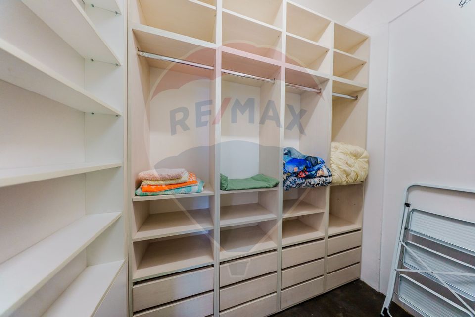 Apartament modern la Ared Uta