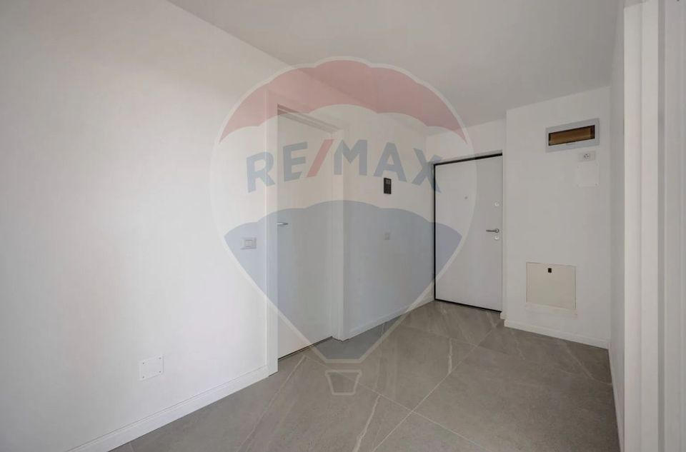 De Vanzare Apartament 3 camere Buftea