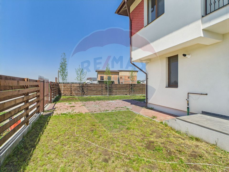 4 room House / Villa for sale, Exterior Nord area