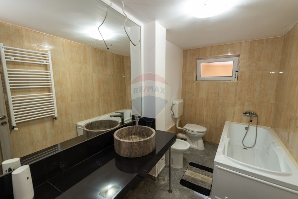 4 room House / Villa for sale