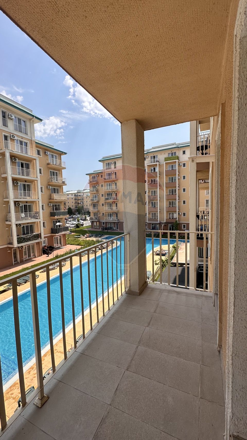 2 room Apartment for rent