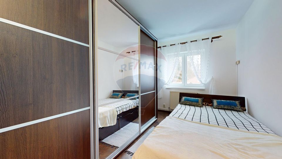 Apartament cu 2 camere de închiriat în zona Central