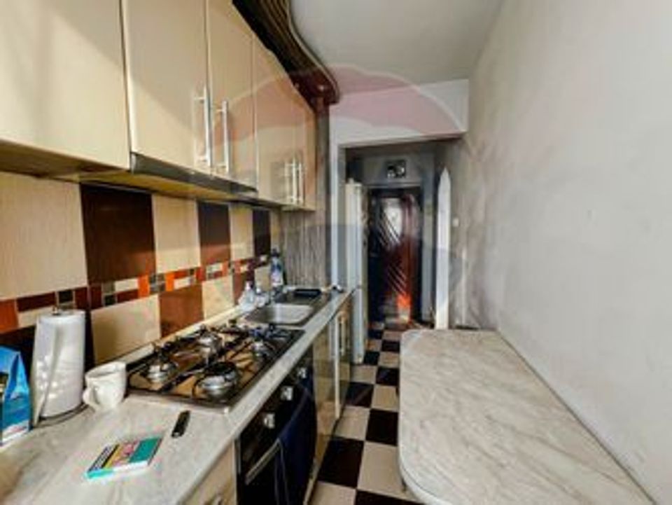 Apartament 2 camere de vânzare în zona Aurel Vlaicu