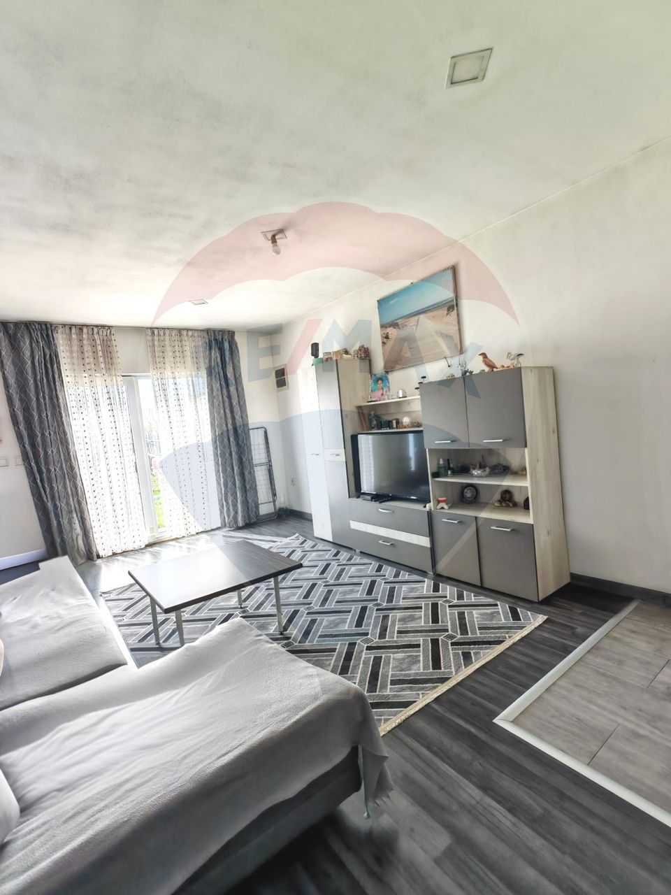 Casă / Vilă cu 4 camere de vânzare