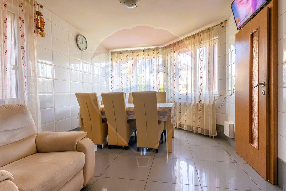 9 room Hotel / Pension for sale, Poltur area