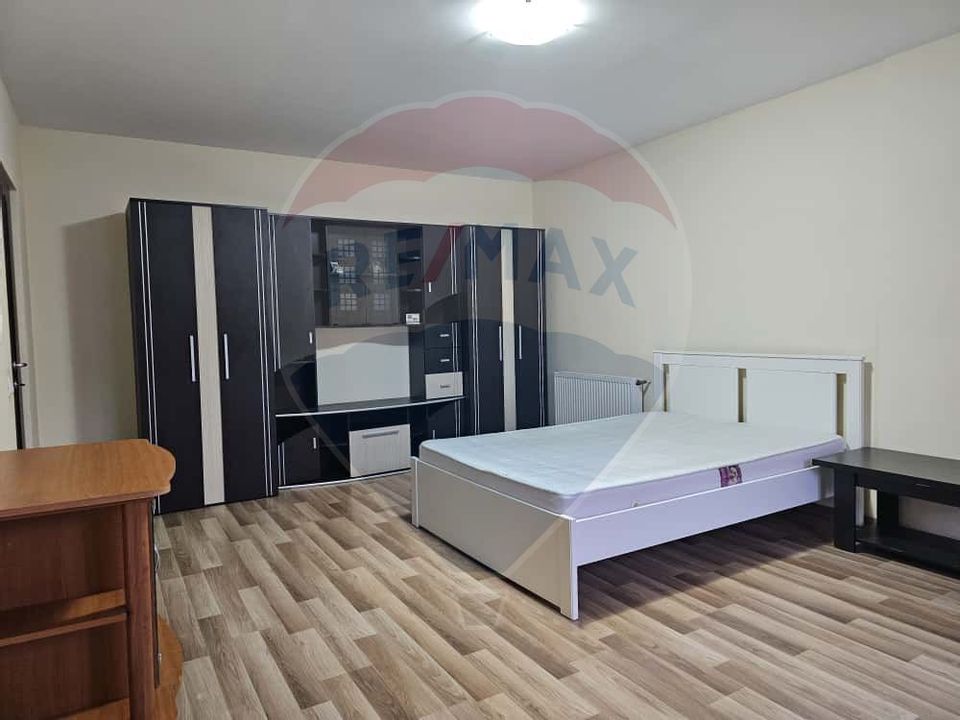 Inchiriez apartament cu 2 camere decomandate în Gheorgheni