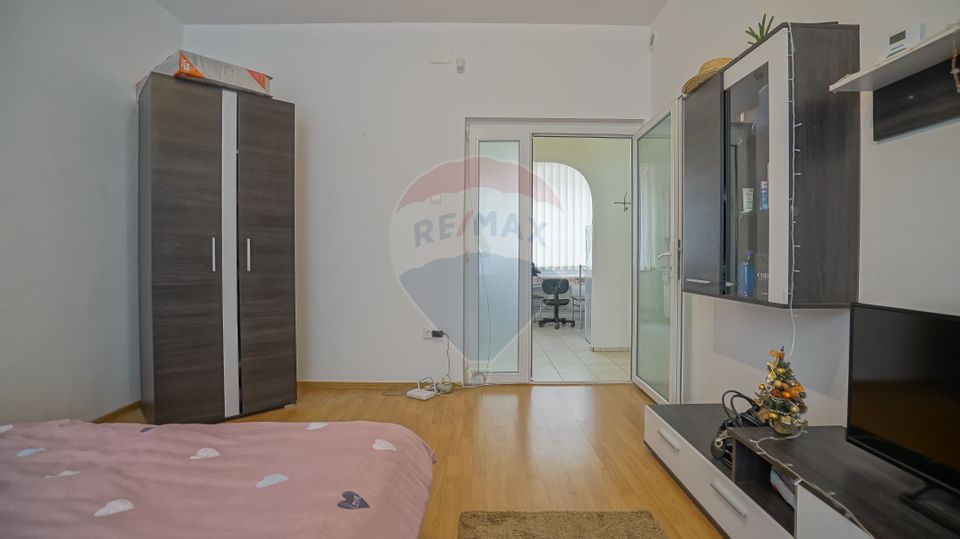 2 room Apartment for sale, Centrul Civic area