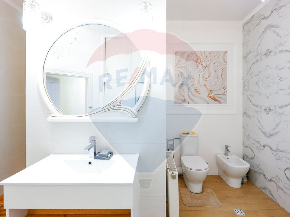 10 room House / Villa for sale, Central area