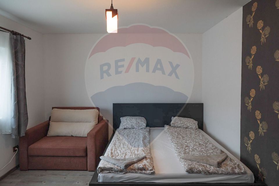 Casă de vânzare zona Bratca, 5 camere, 12 375 teren