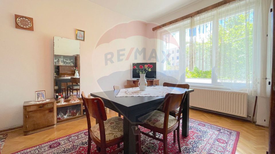 2 room Apartment for rent, Tractorul area
