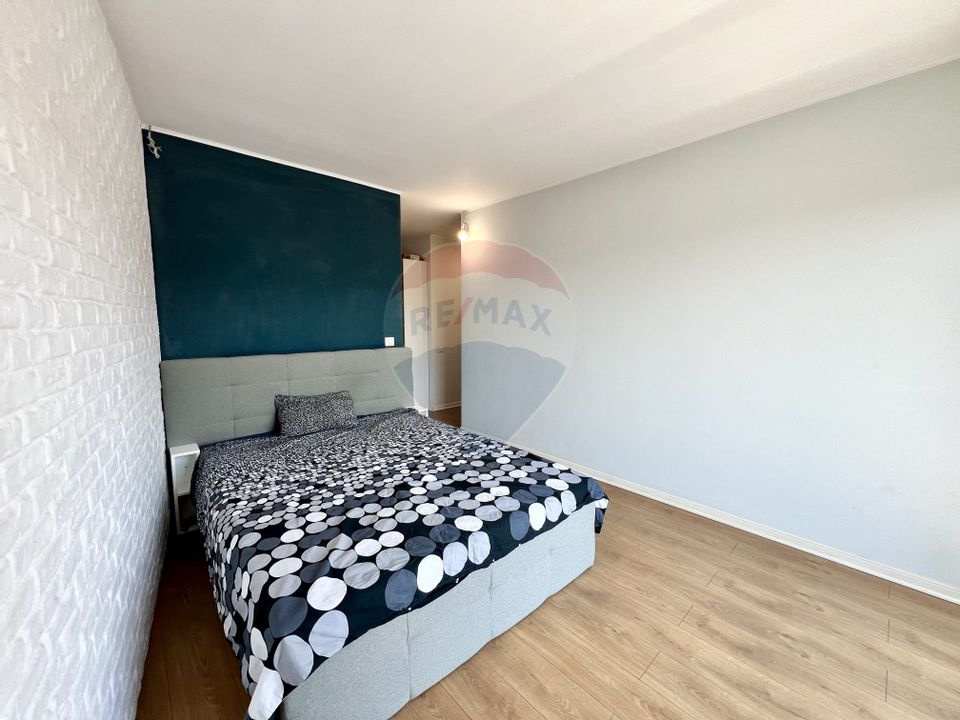 Apartament de 3 camere finisat, cu 2 parcari cu CF,  pe Calea Manastur