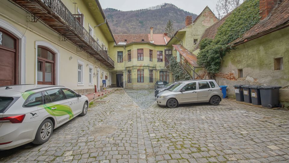 REZERVAT | 3 CAMERE 113 CU PARCARE | 4M INALTIME | CENTRU ISTORIC