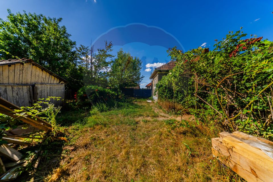 Casă+teren 2880 mp de vanzare in Tipar la 12 km de Chisineu Cris