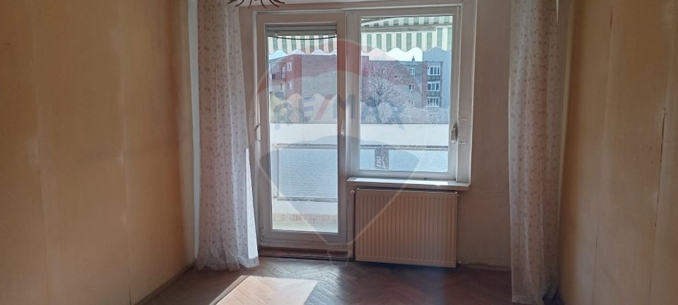 3 room Apartment for sale, Malul Muresului area