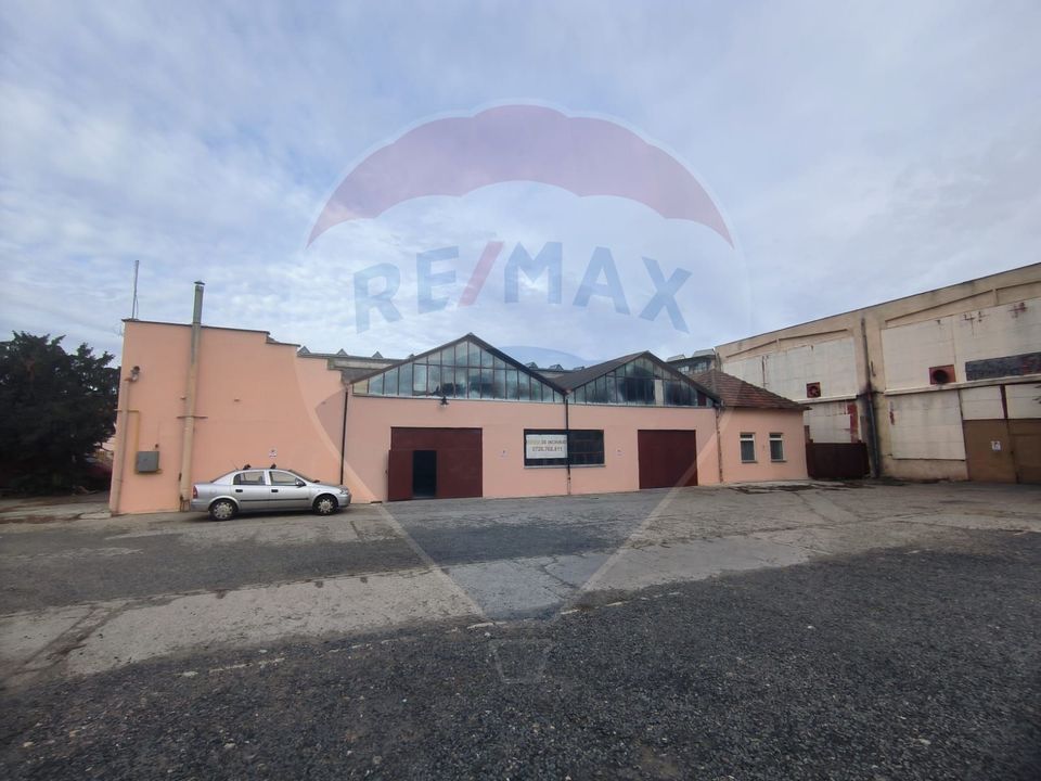 Spațiu industrial de 435mp de închiriat în zona Sannicolau Mic