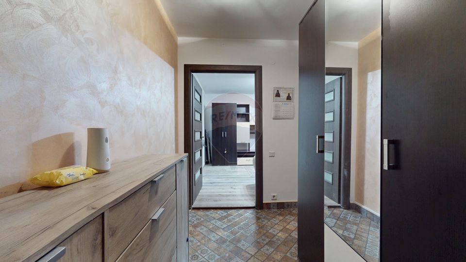 Apartament cu 2 camere de închiriat în zona Stefan cel Mare din Sacele