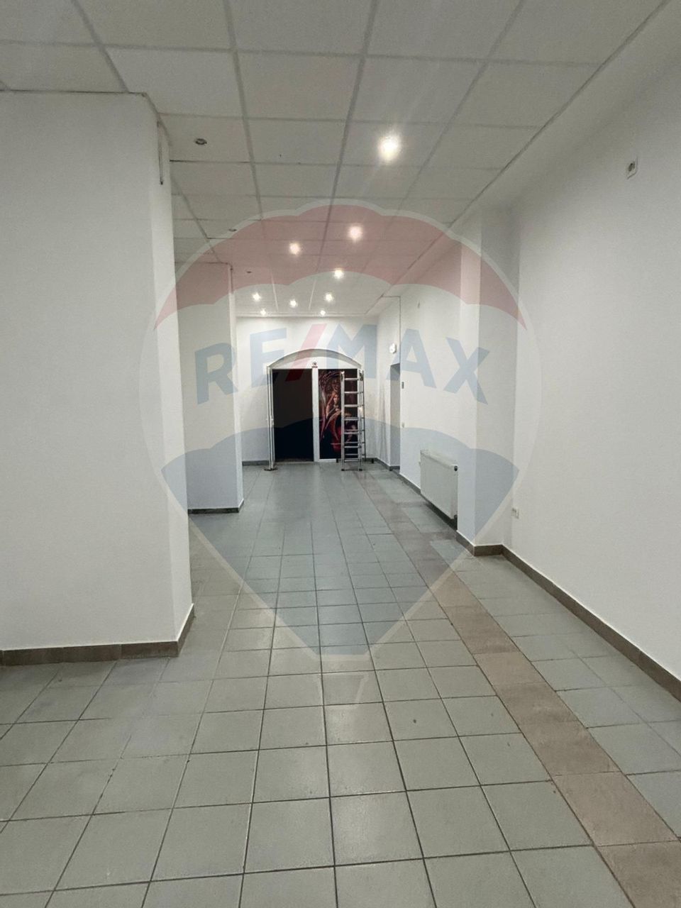 De inchiriat Spațiu comercial stradal zona Universitatii