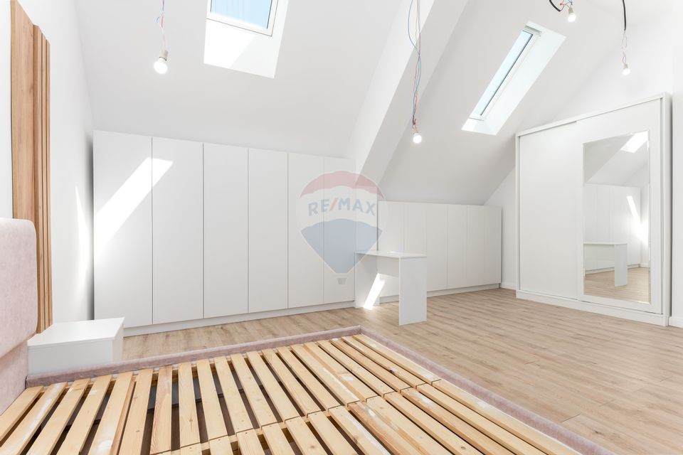 Vânzare Vilă cu 5 camere, curte si parcare de vânzare in TUNARI