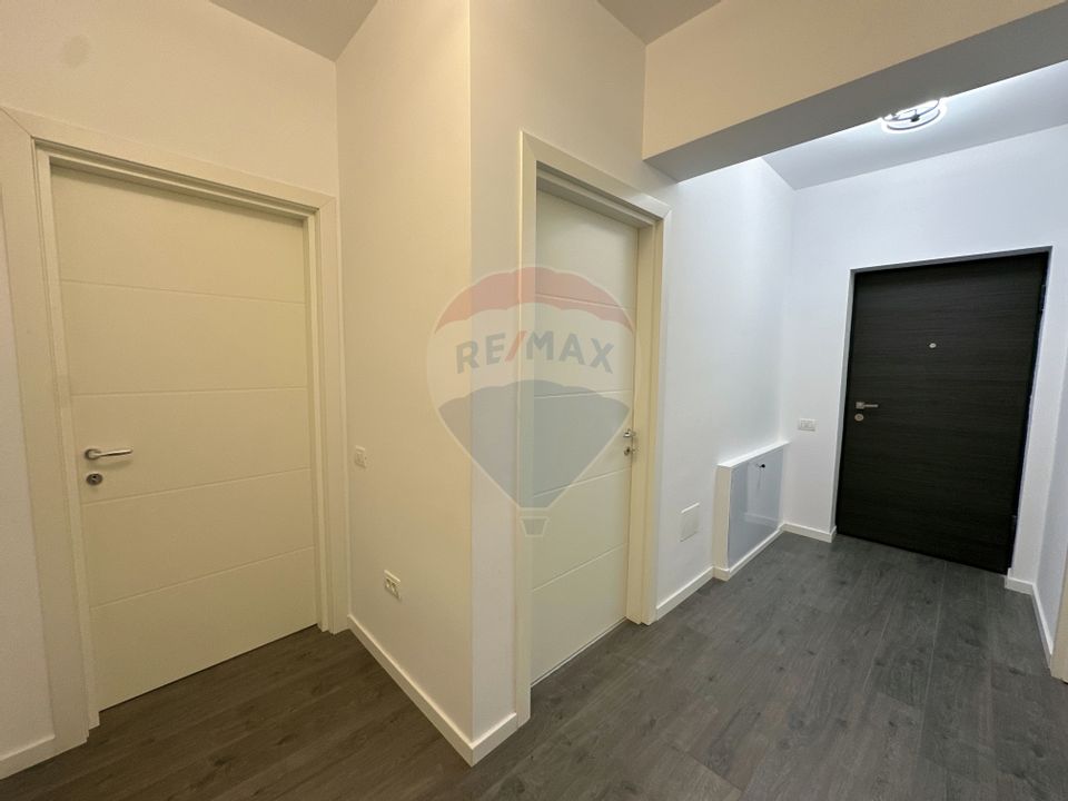 3 room Apartment for rent, Pipera area