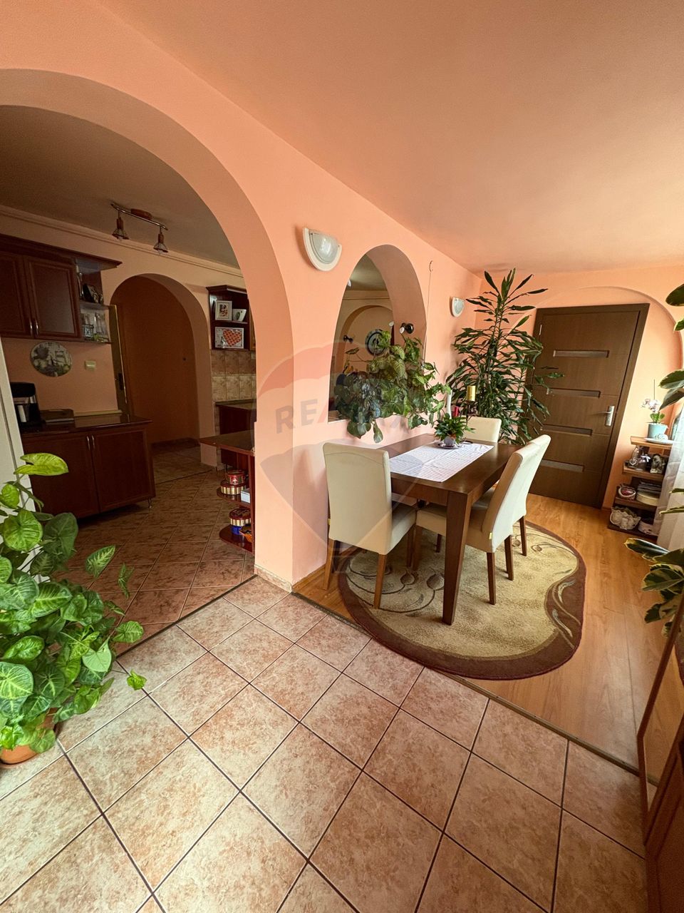 Casă in zona Mosnei, Str. Stejarului,  la cheie