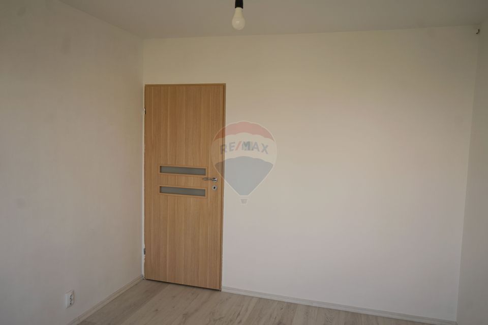 4 room Apartment for sale, Drumul Taberei area