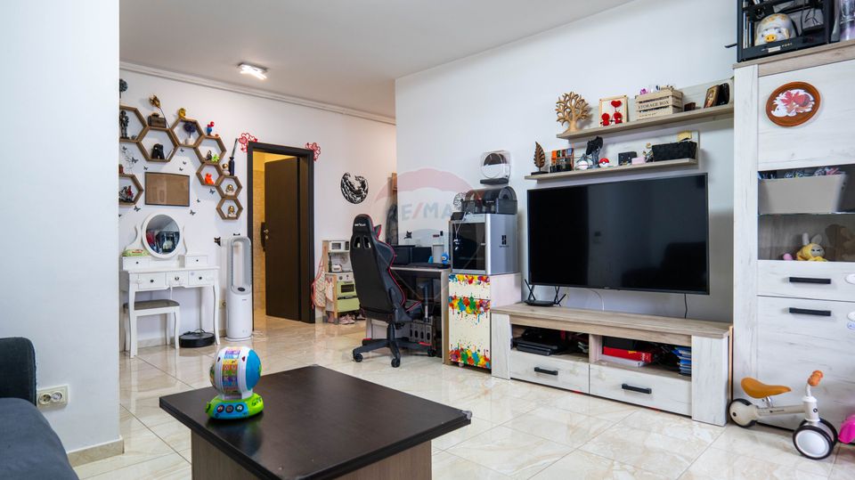 Vanzare apartament 2 camere - etaj 1, cu terasa si parcare - Măgurele