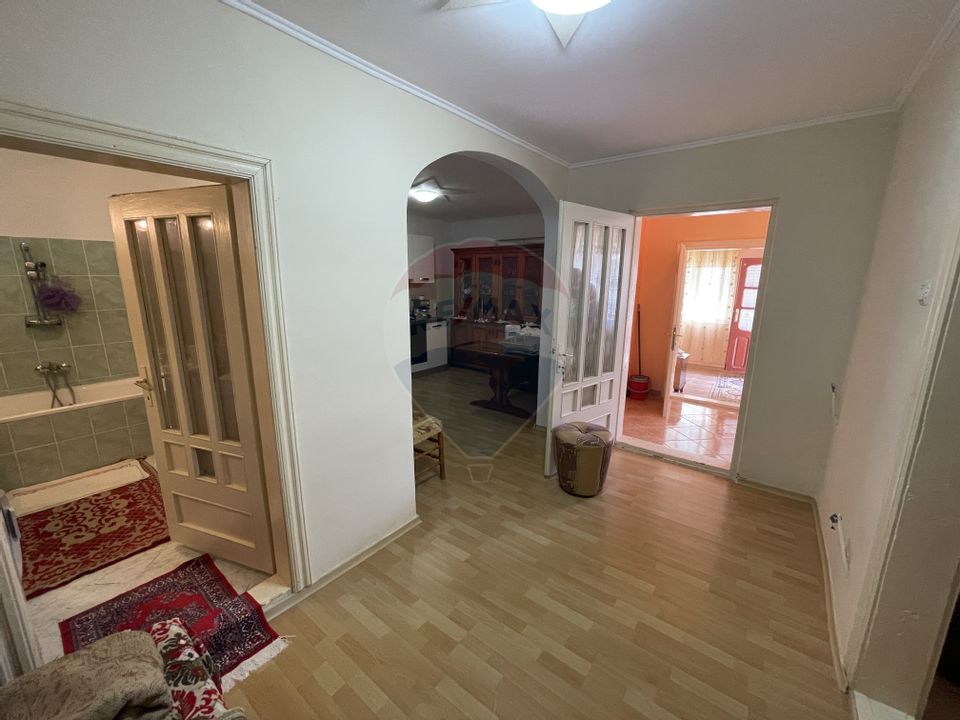 7 room House / Villa for sale