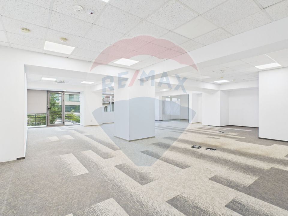 100sq.m Office Space for rent, Baneasa area
