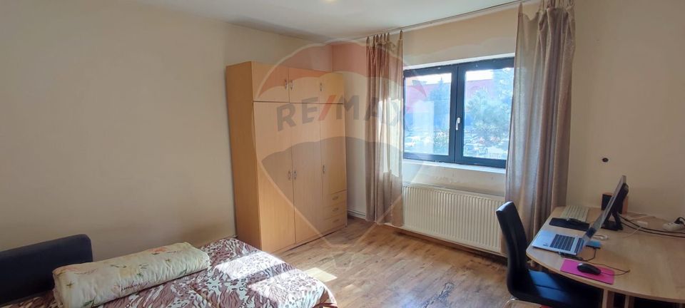 CASĂ DE VÂNZARE cu spatiu comercial in Baia Mare