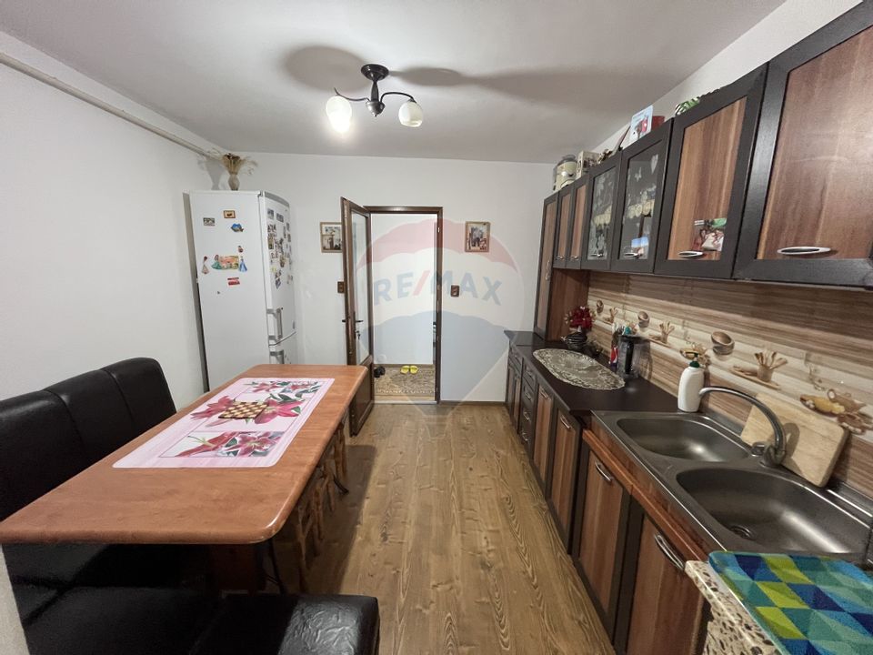 Apartament spațios de vânzare in GRUI - Câmpulung