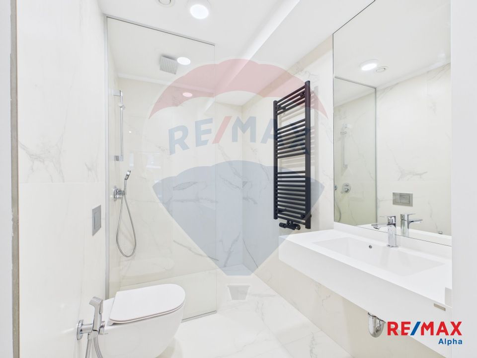 3-Room Apartment in One Lake Club, Furnished, Parking Included