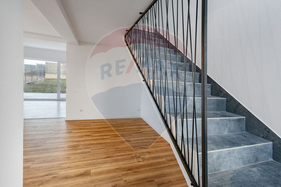 Duplex nou – Giarmata Mare | 105 mp utili | Curte proprie | Finalizat