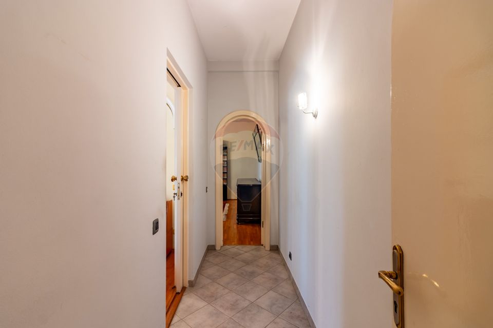 Apartament 5 camere, Parter integral in vila P+1, zona Ferdinand