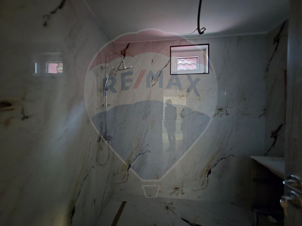 Apartament 3 camere de vânzare COMISION 0%