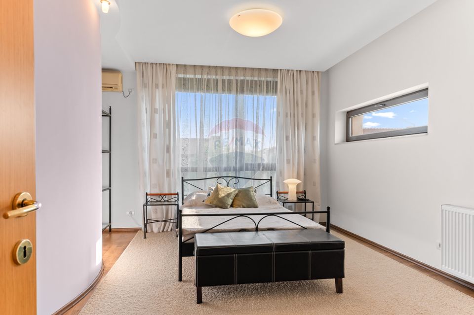 CASĂ / VILĂ PREMIUM DE VÂNZARE ÎN OTOPENI