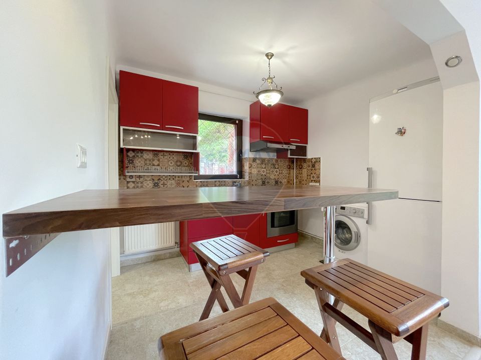 Apartament cu 2 camere de închiriat în zona Drumul Poienii