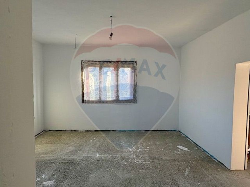 Casă / Vilă cu 3 camere de vânzare