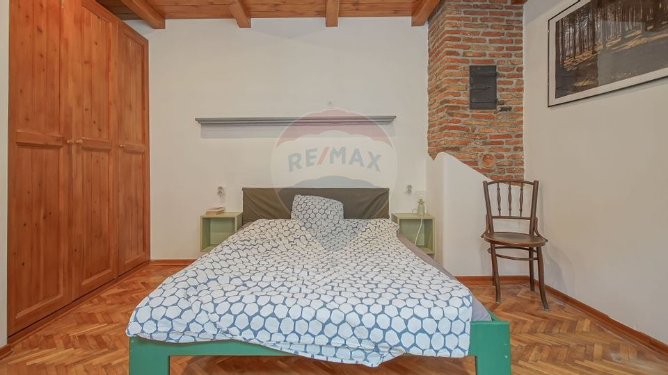 Garsoniera de inchiriat, Centrul Istoric