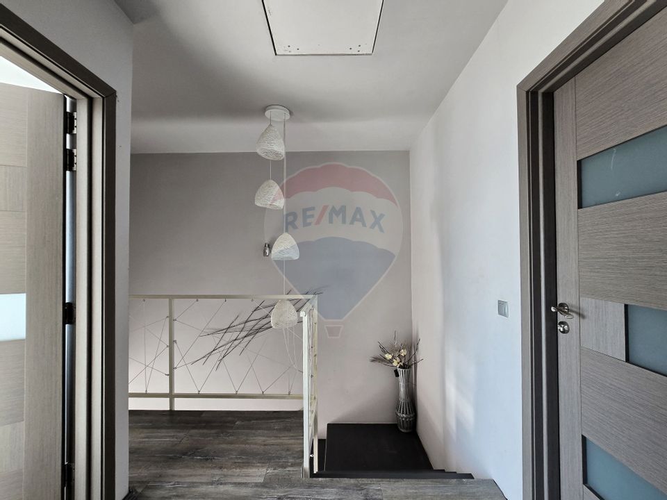 Duplex cu panorama superba, grădină spațioasă, strada Narciselor