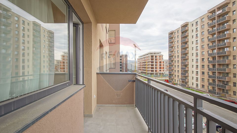 3 room Apartment for rent, Tractorul area