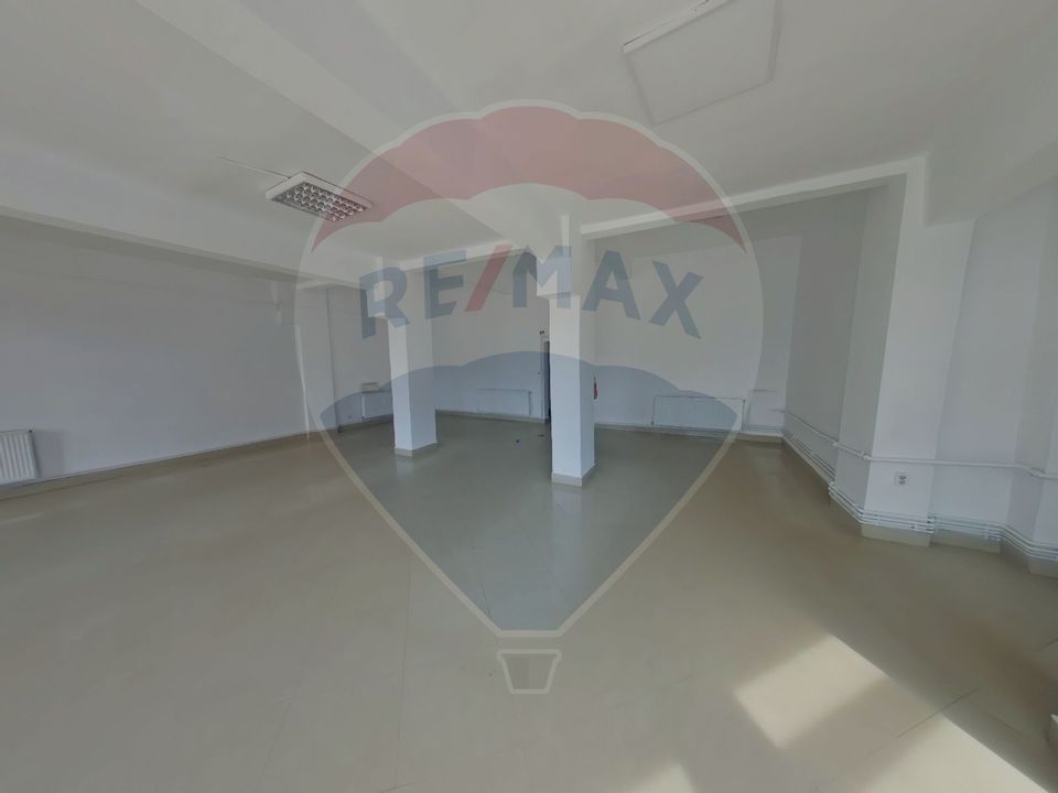 Spațiu comercial de 140mp de închiriat în zona centrală