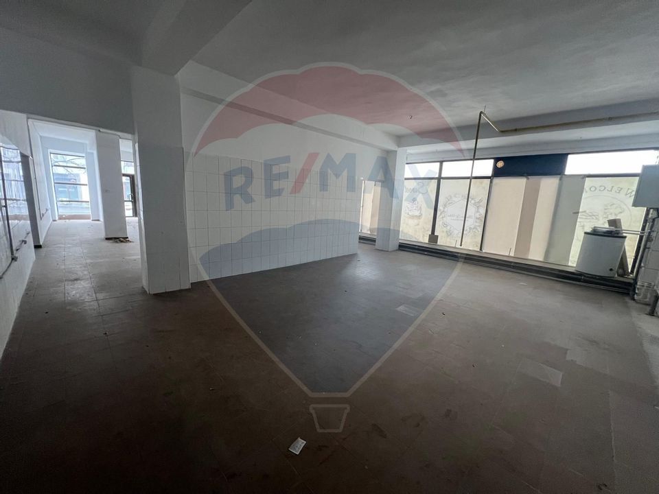 200sq.m Commercial Space for rent, Brailei area