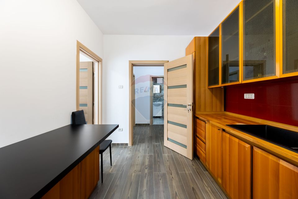 Apartament cu 2 camere de închiriat în zona Micalaca