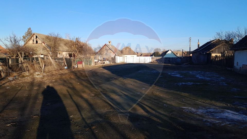 Teren curti constructii 857 mp de vanzare in Pecica , Arad